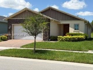 556 SE Mulberry Way, Port St. Lucie, FL 34984