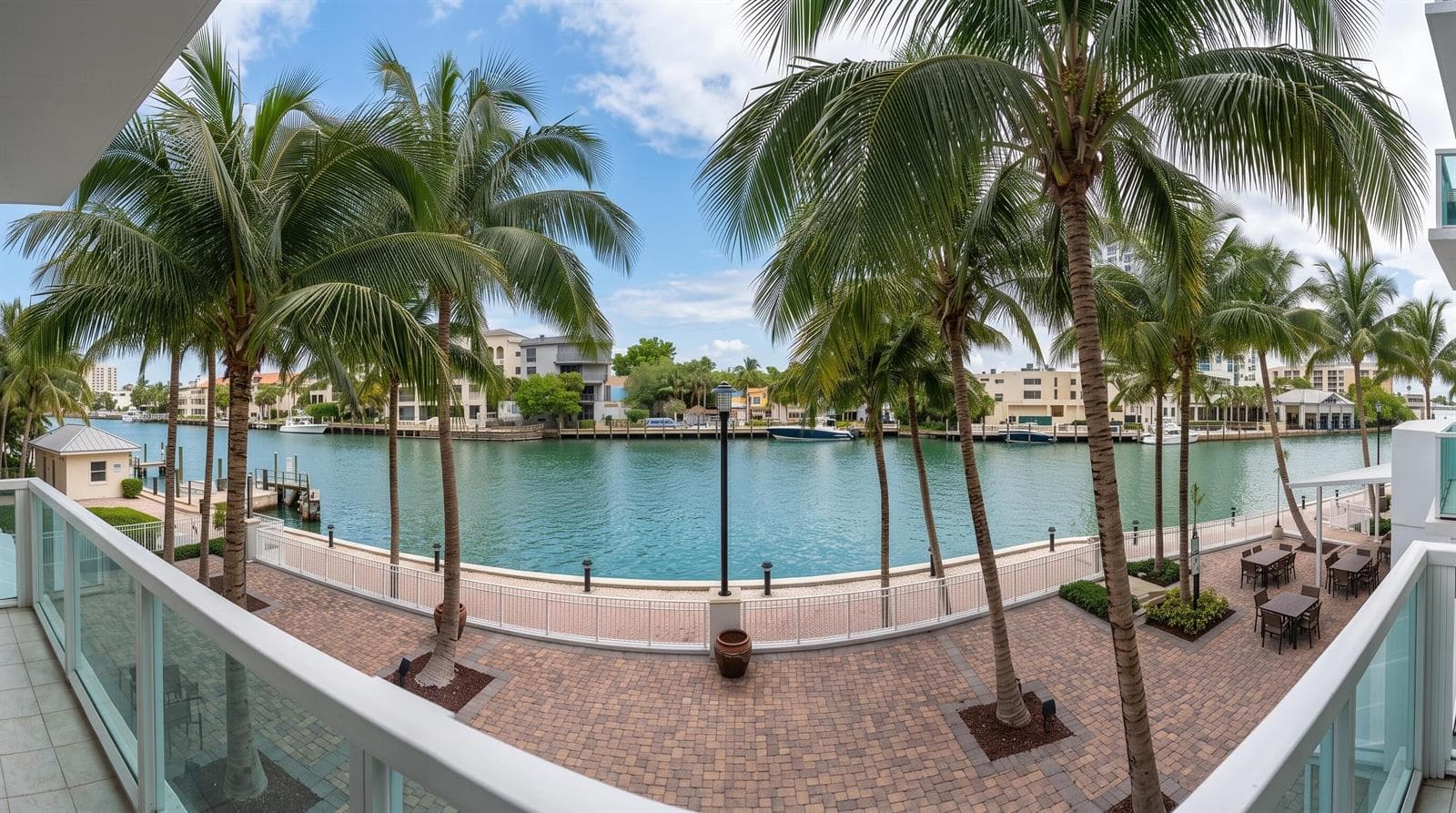 31 SE 5TH Street # 202, Miami, FL 33131 photo 2
