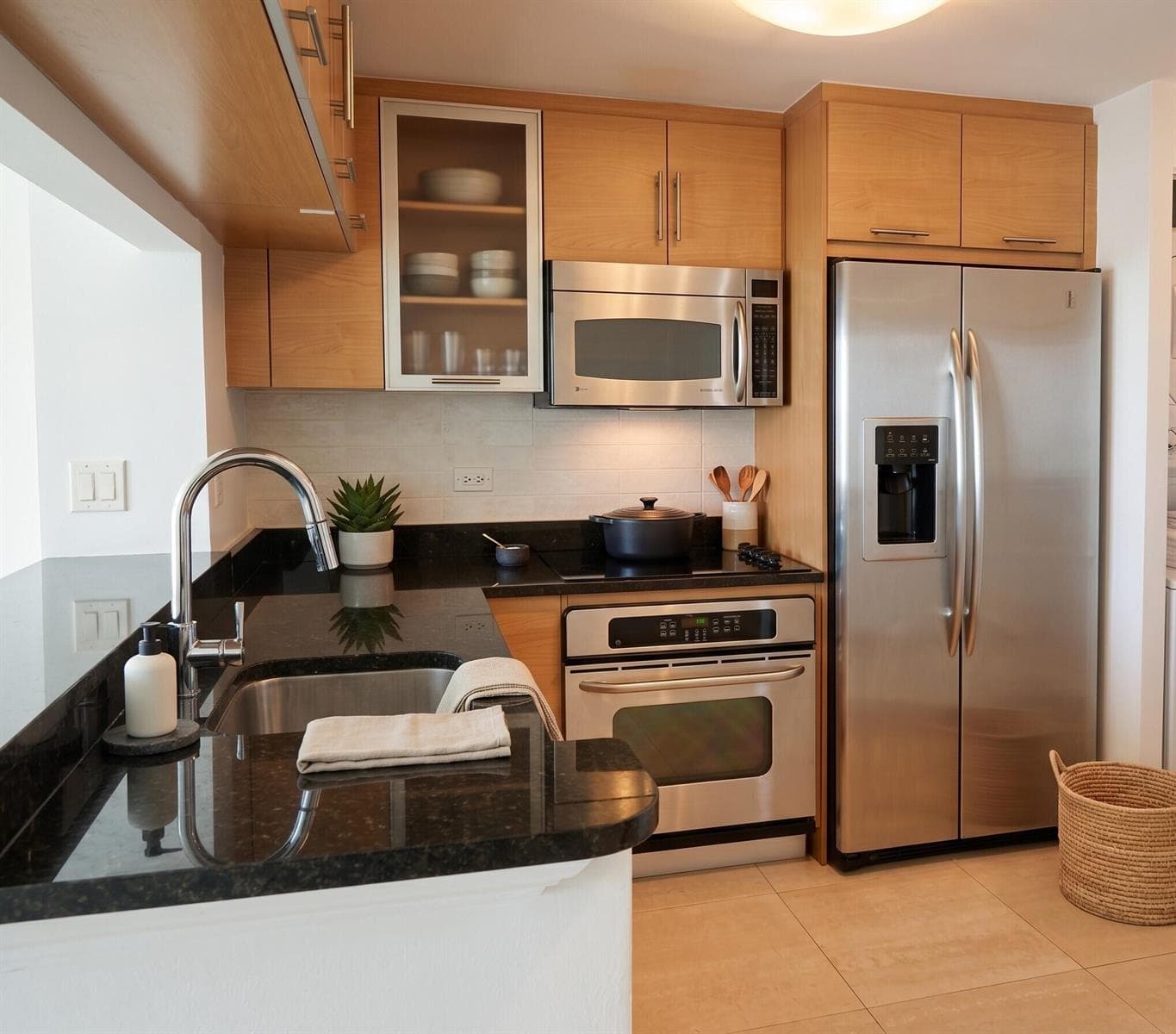 31 SE 5TH Street # 202, Miami, FL 33131 photo 5