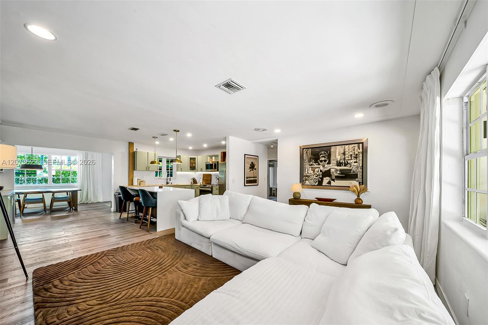 10627 NE 11th Ave, Miami Shores, FL 33138 photo 2
