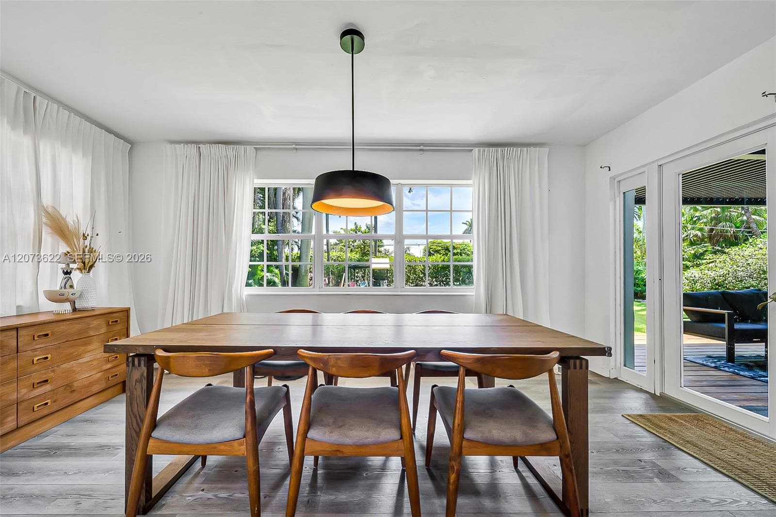 10627 NE 11th Ave, Miami Shores, FL 33138 photo 4