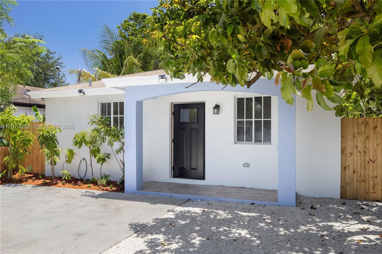 10204 SW 173rd St, Miami, FL 33157 photo 2