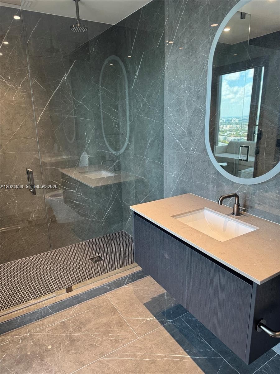 20 NE 11 # 3003A, Miami, FL 33132 photo 3