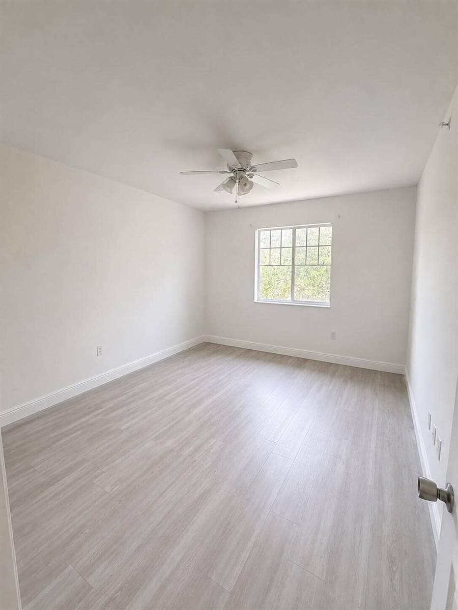 6386 EMERALD DUNES Drive # 308, West Palm Beach, FL 33411 photo 5
