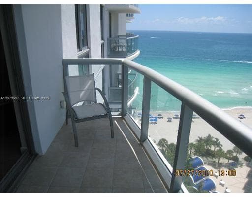 18683 Collins Ave # 1709, Sunny Isles Beach, FL 33160 photo 2