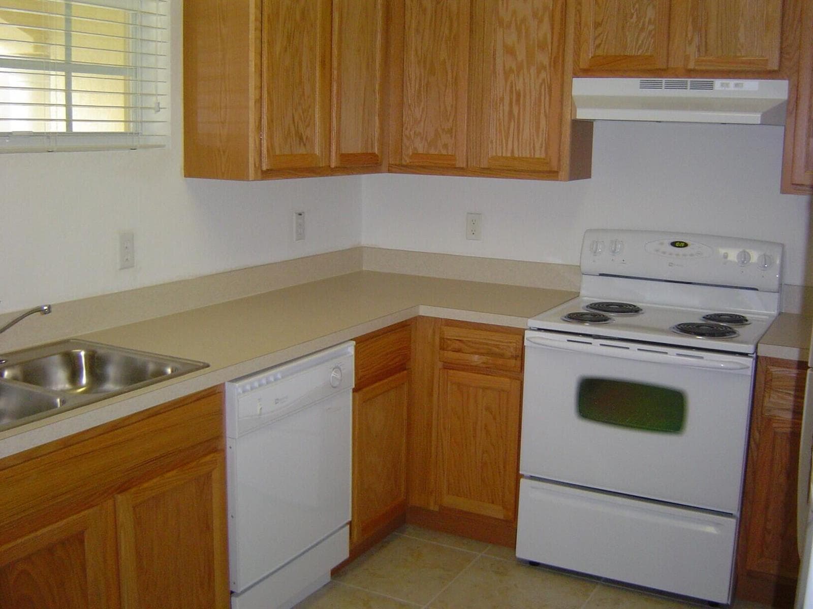 4809 N WICKHAM Circle # B, Delray Beach, FL 33445 photo 3