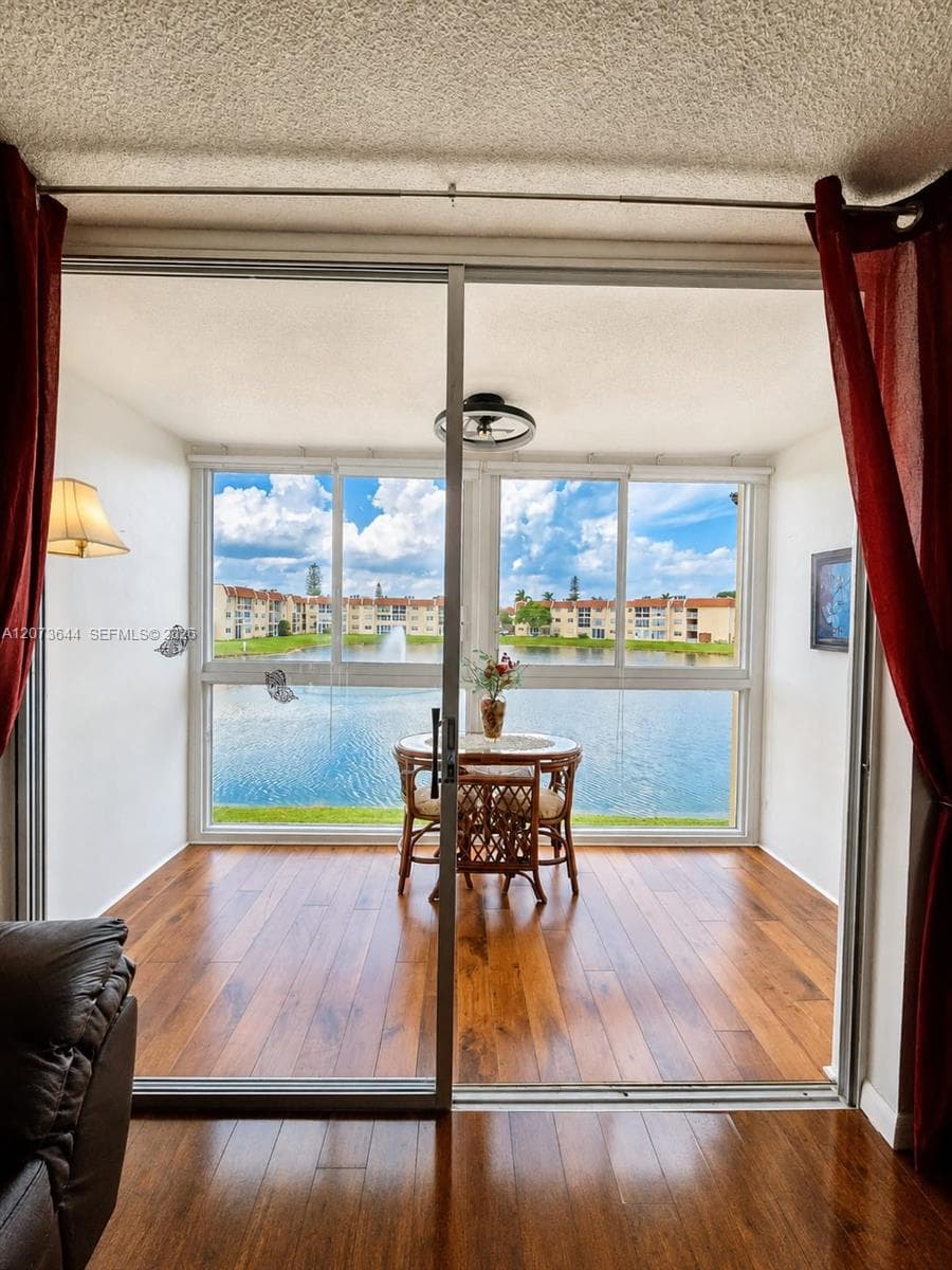 2801 N Pine Island Rd # 208, Sunrise, FL 33322 photo 2