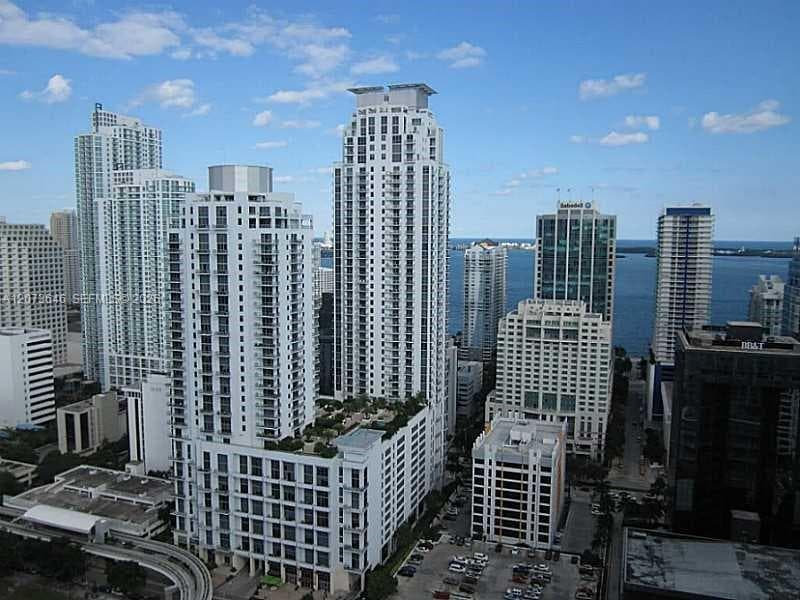 1050 Brickell Ave # 2612, Miami, FL 33131 photo 2
