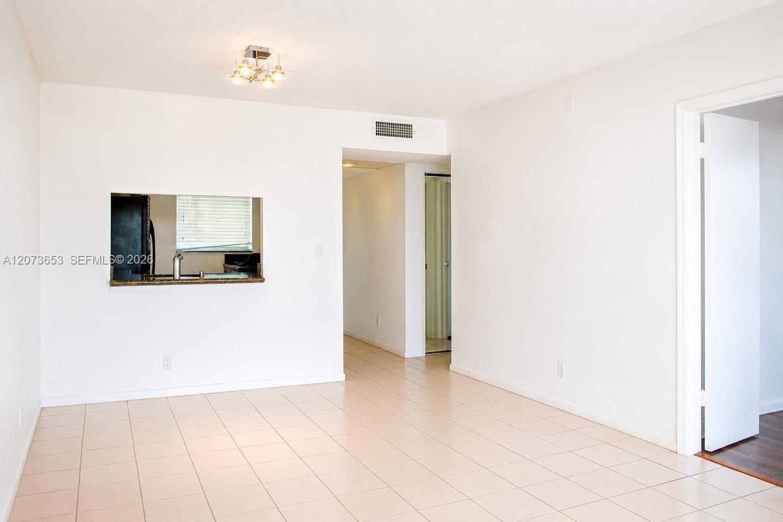 9230 Lagoon Pl # 411, Davie, FL 33324 photo 3