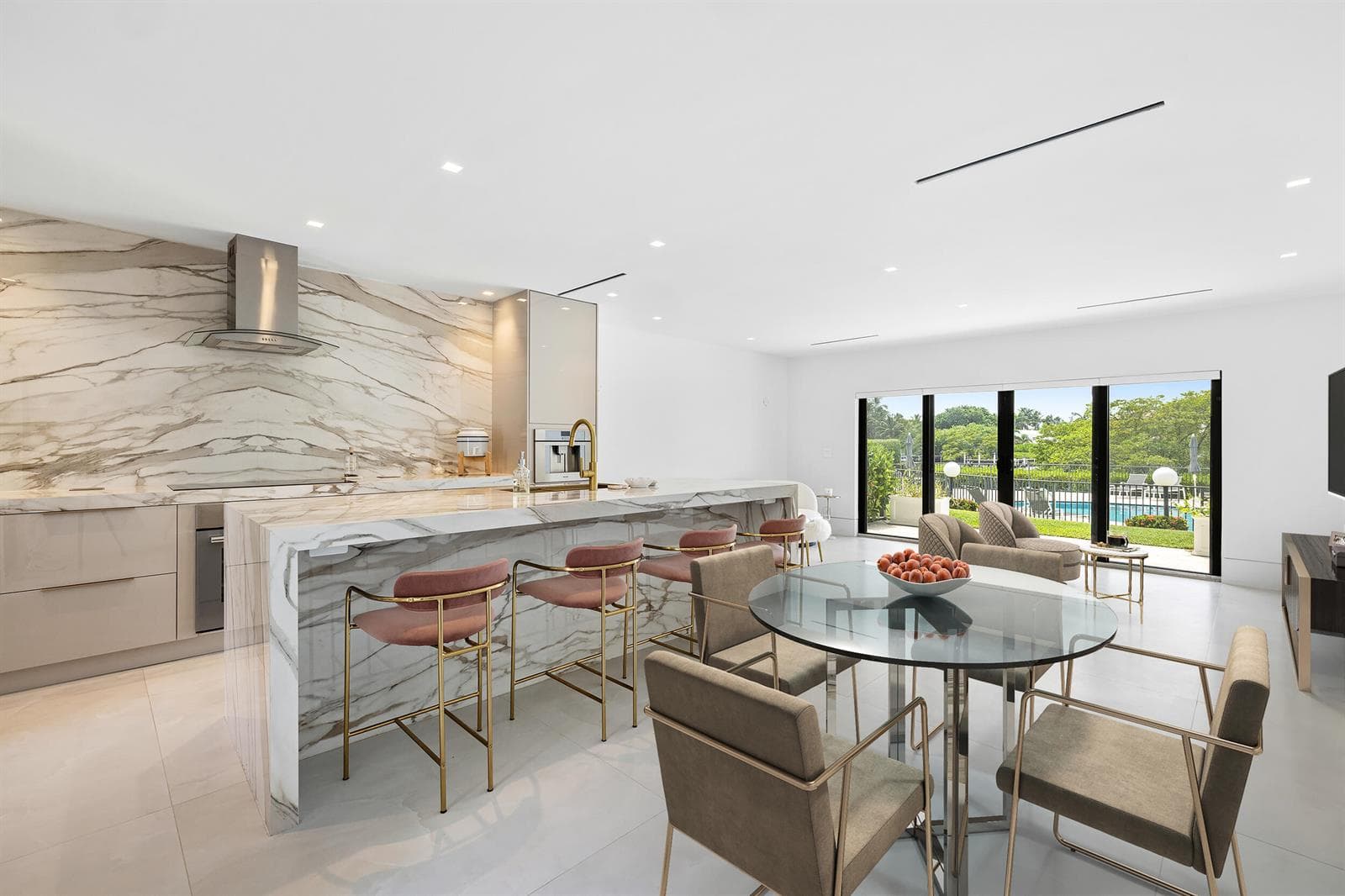 3474 S OCEAN Boulevard # 10, Palm Beach, FL 33480 photo 3