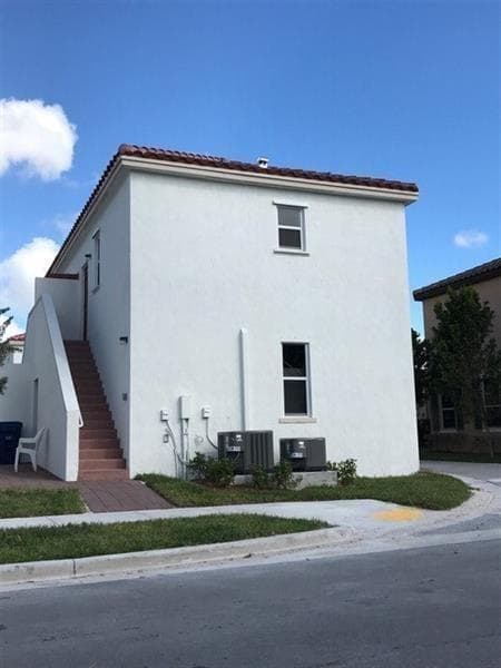 16954 SW 90TH Street # STUDIO, Miami, FL 33196 photo 2