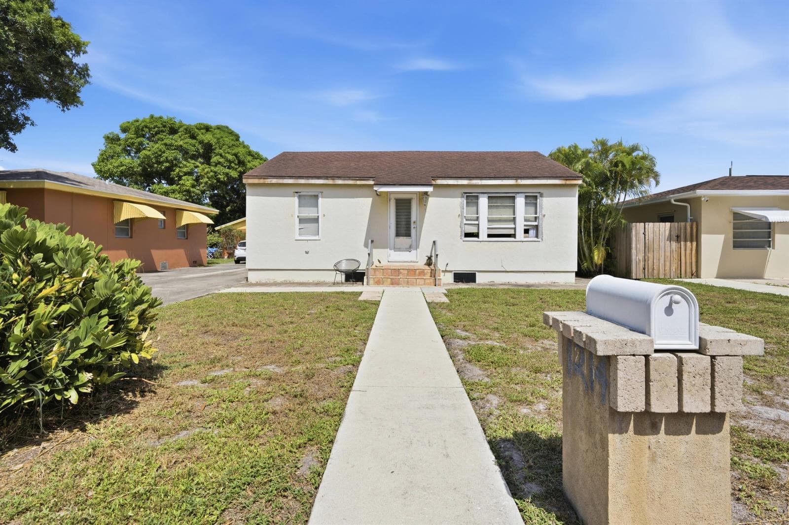 1214 N C Street, FL 33460