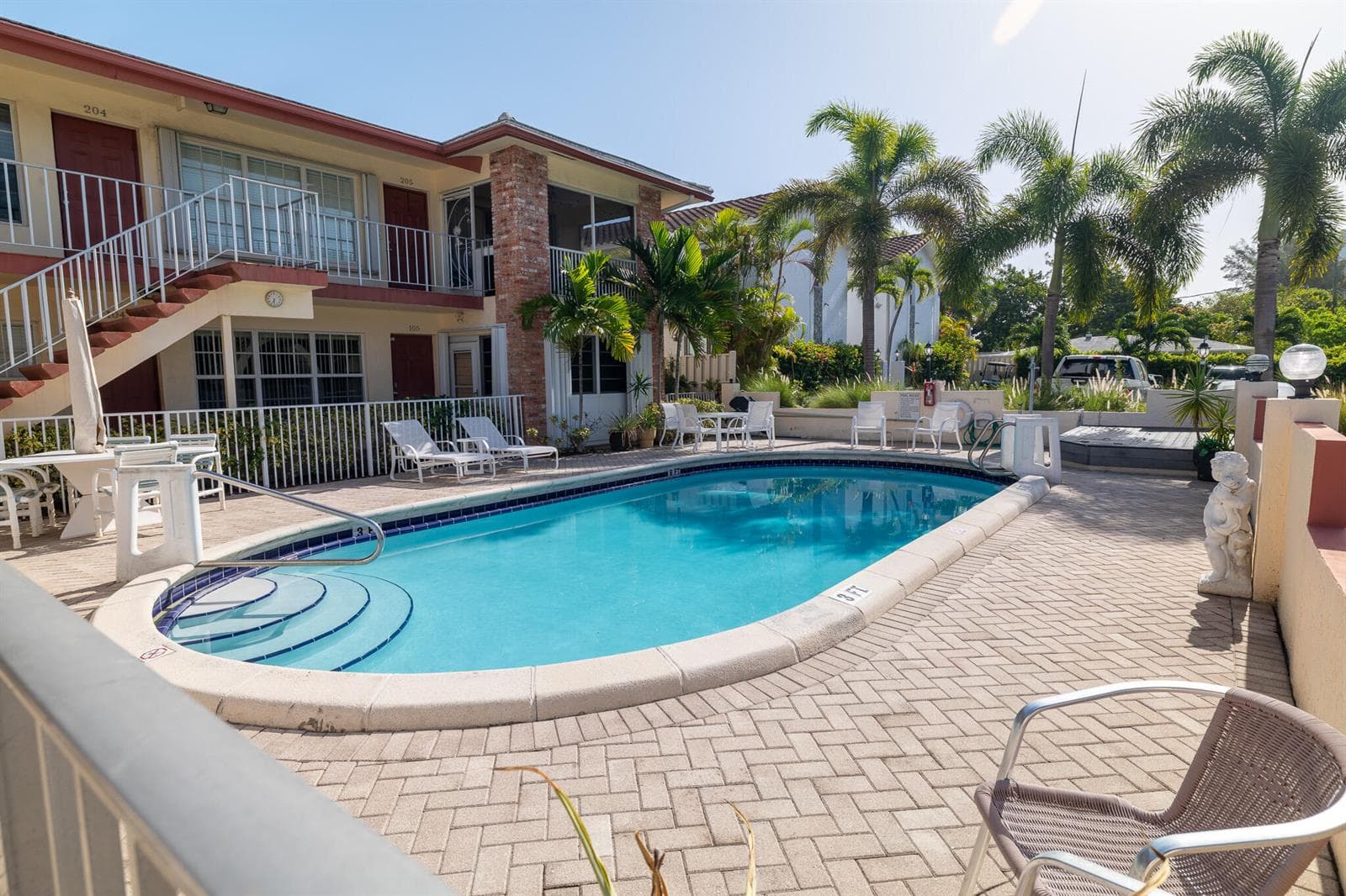 3215 NE 15TH Street # 204, Pompano Beach, FL 33062