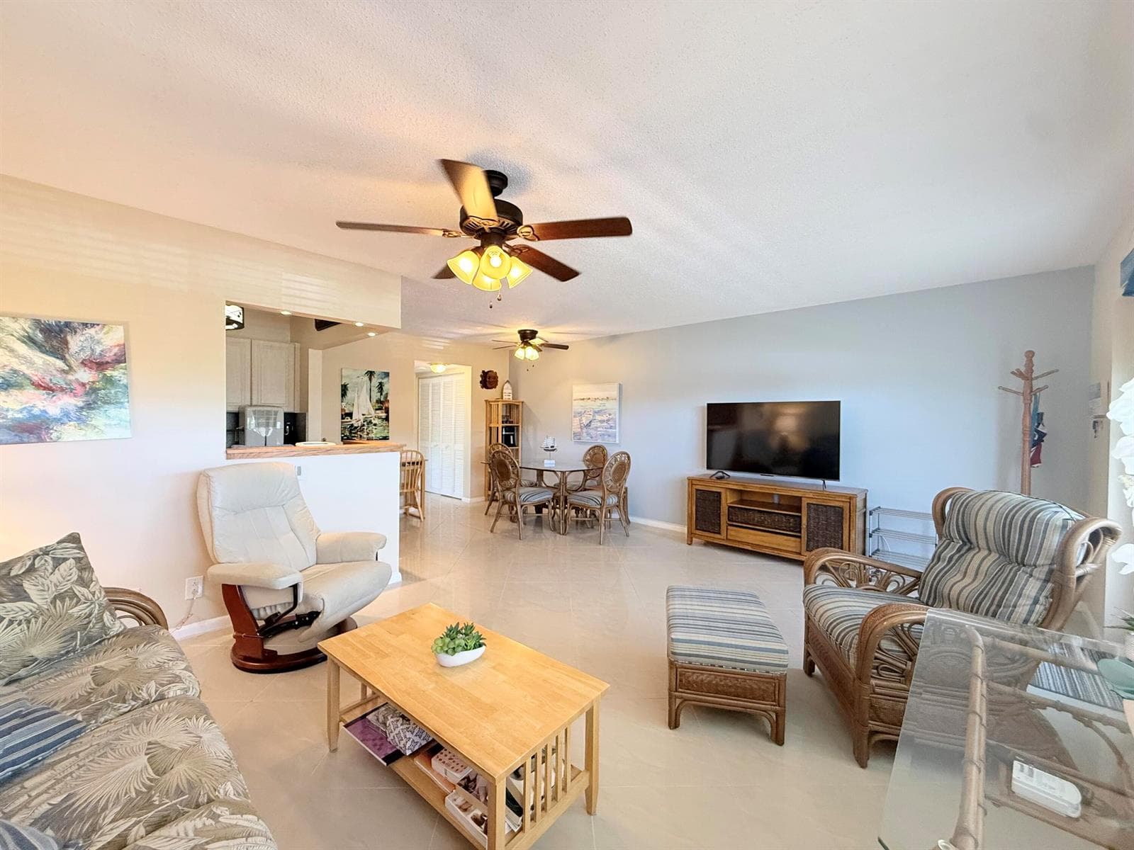 22 Markham A, Deerfield Beach, FL 33442 photo 5