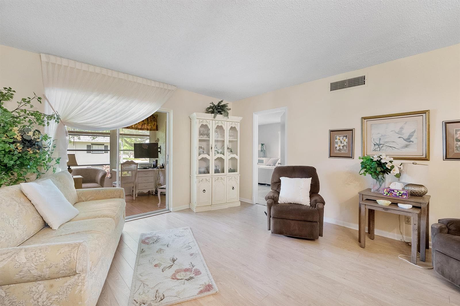 5661 SW 2nd Court # 201, Margate, FL 33068 photo 2