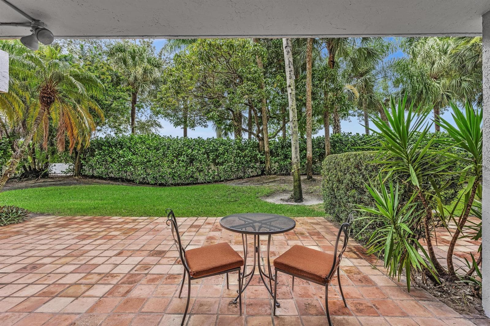 23200 Camino Del Mar # Apt 106, Boca Raton, FL 33433 photo 2