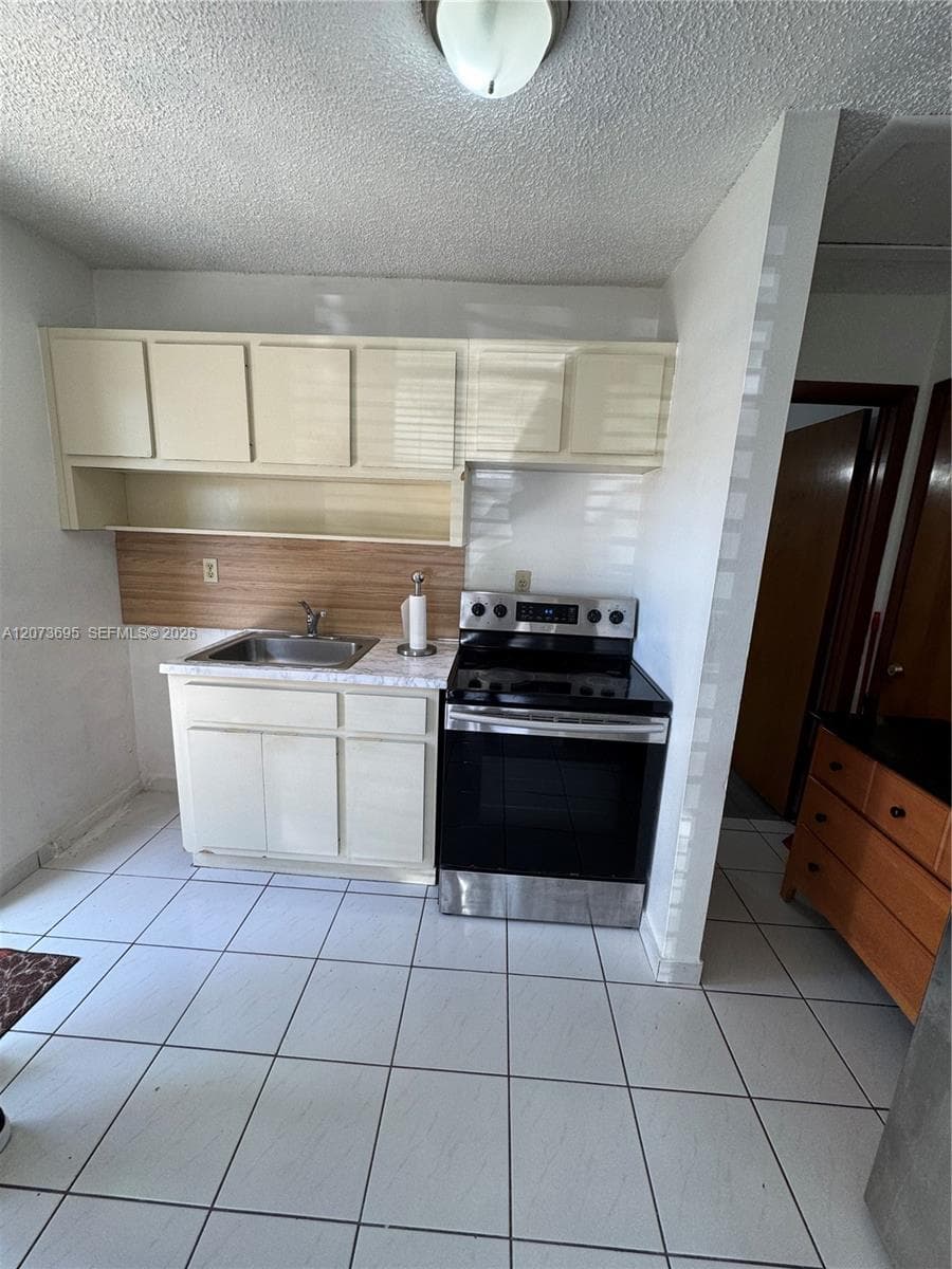 5530 E 6th Ave # 101, Hialeah, FL 33013 photo 5