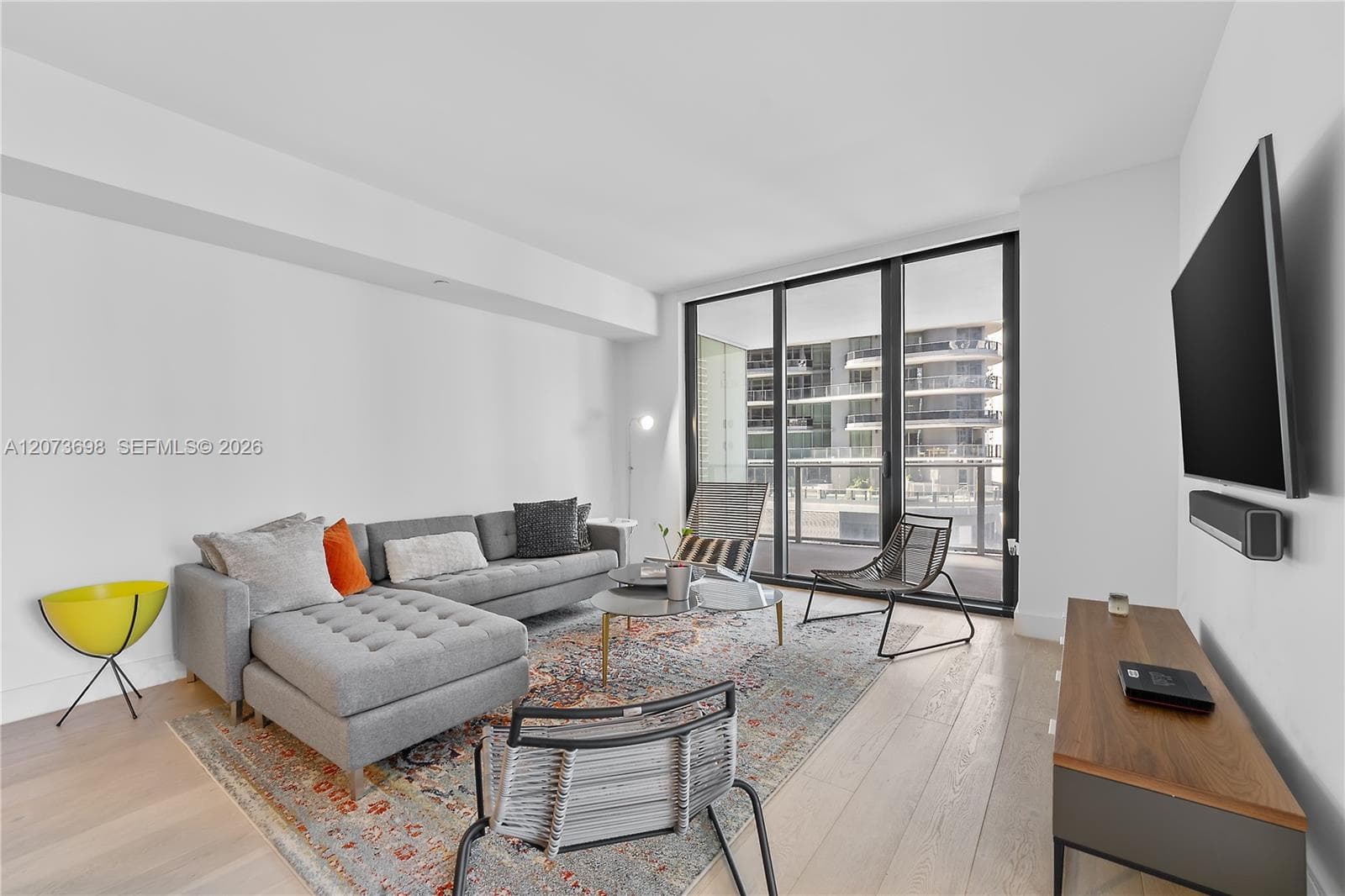 1010 Brickell Ave # 1911, Miami, FL 33131