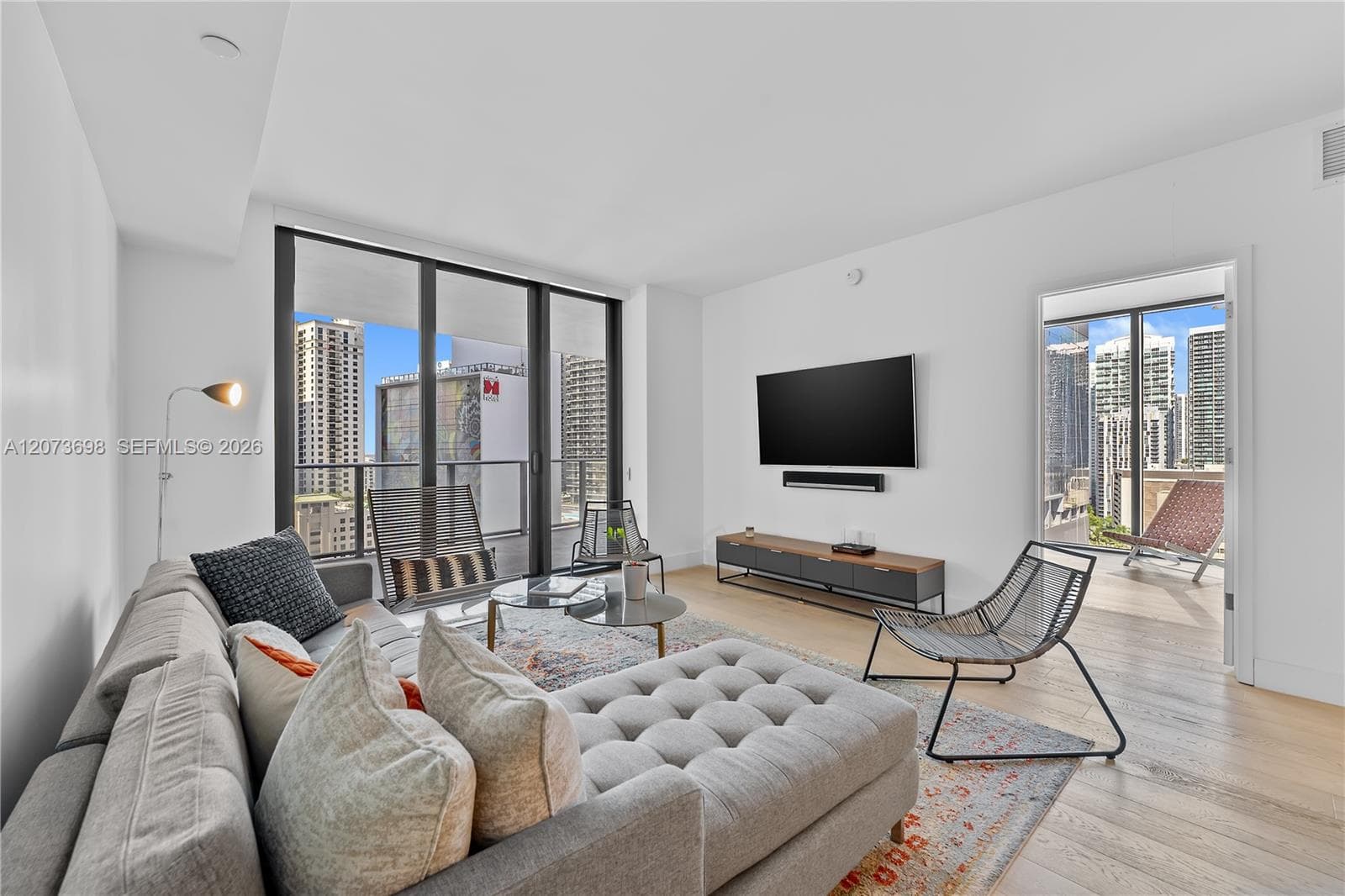 1010 Brickell Ave # 1911, Miami, FL 33131 photo 4