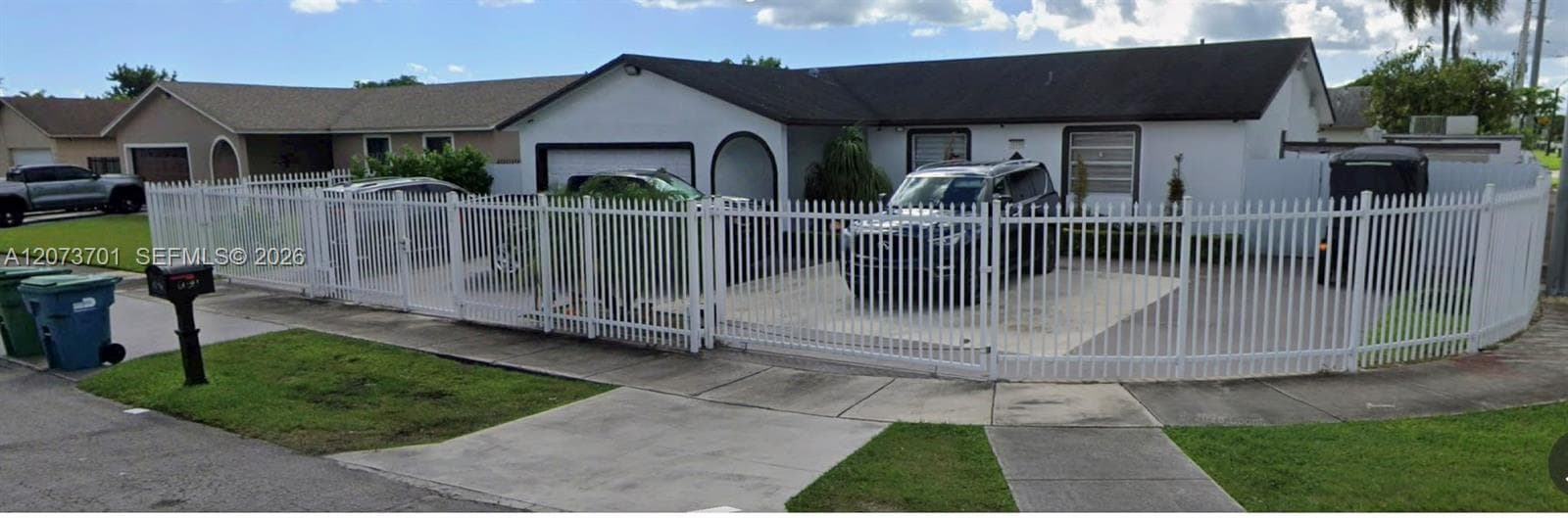 13390 SW 257th Ter, Homestead, FL 33032 photo 3