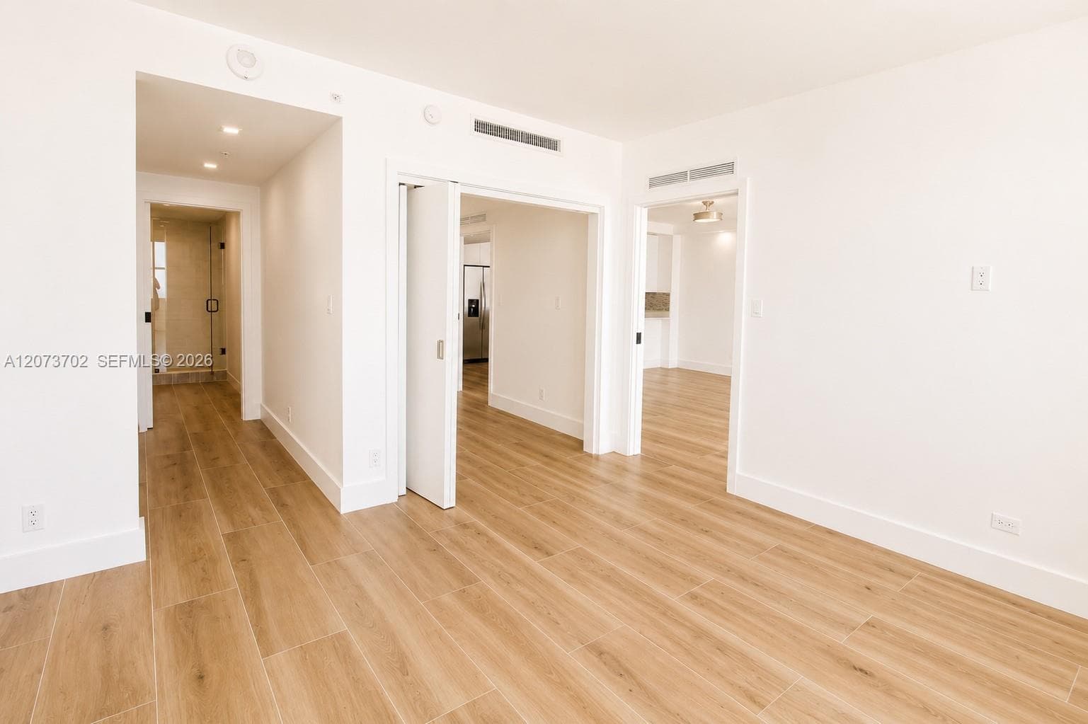 5601 Collins Ave # 1009, Miami Beach, FL 33140 photo 3