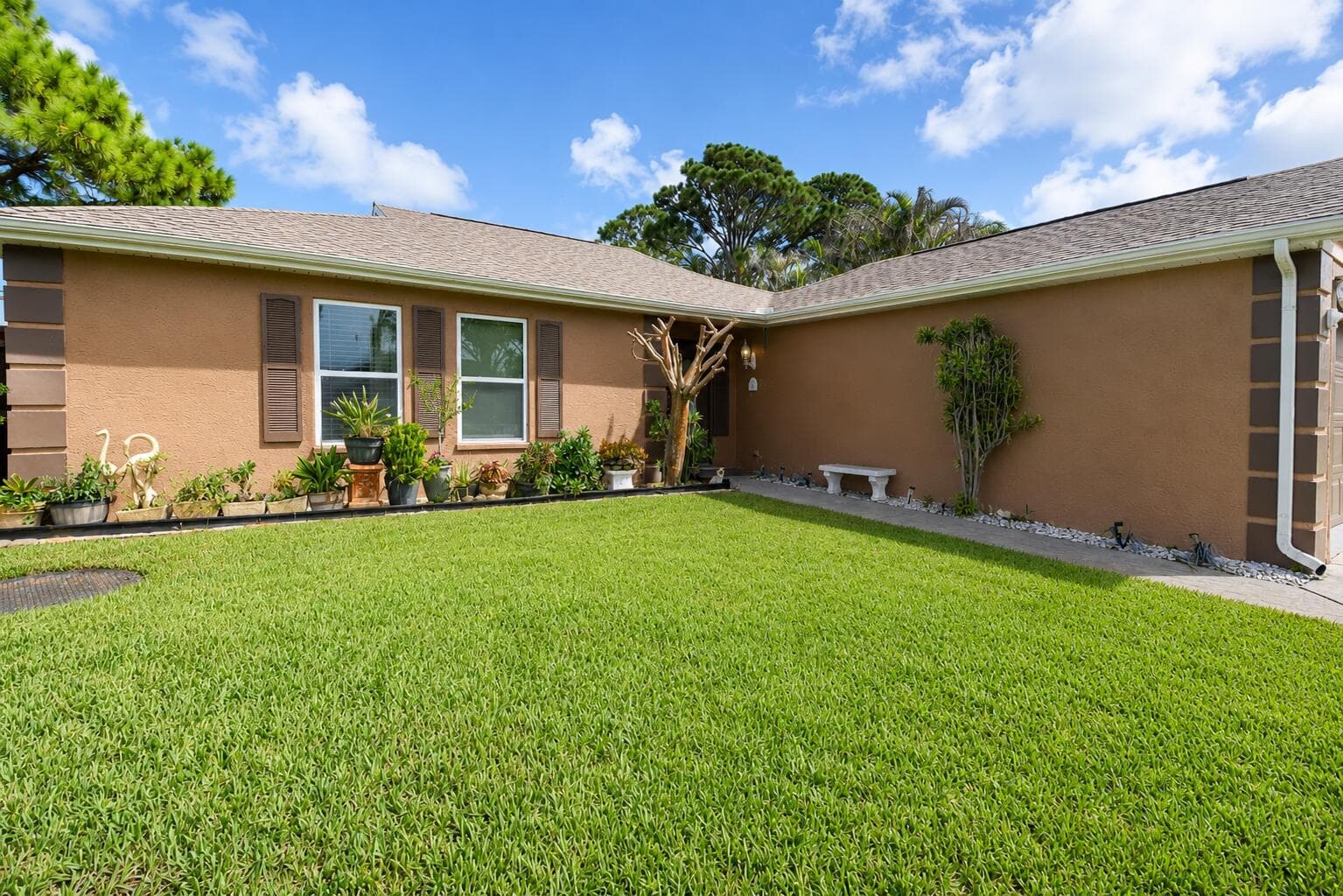397 SW RAY Avenue, Port St. Lucie, FL 34983 photo 3