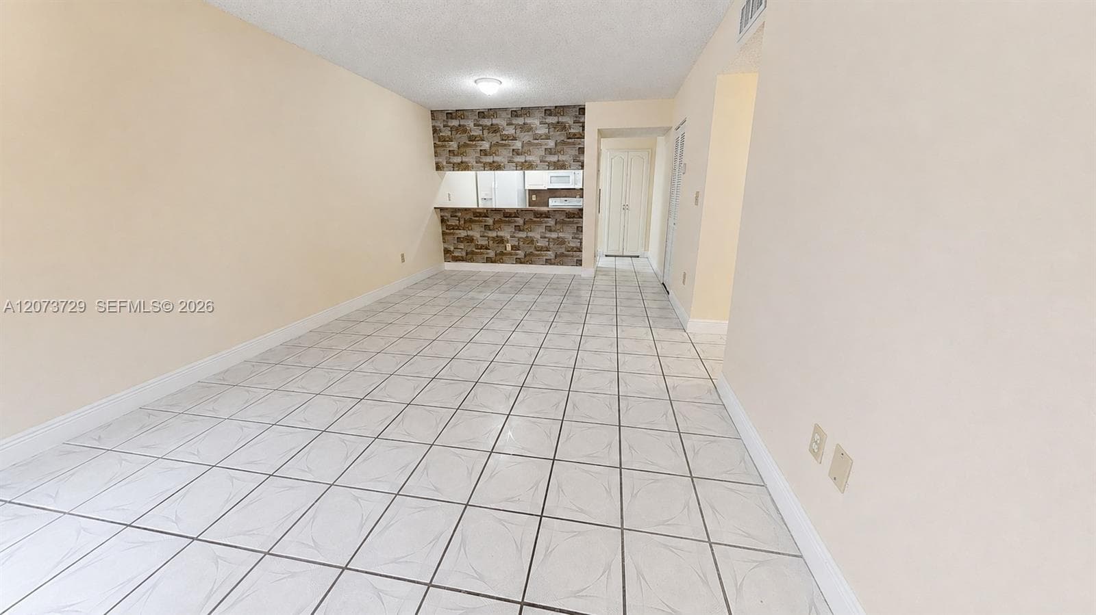 18296 Mediterranean Blvd # 3-4, Hialeah, FL 33015 photo 2