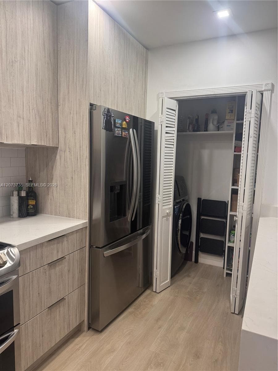 323 Navarre Ave # 301, Coral Gables, FL 33134 photo 4