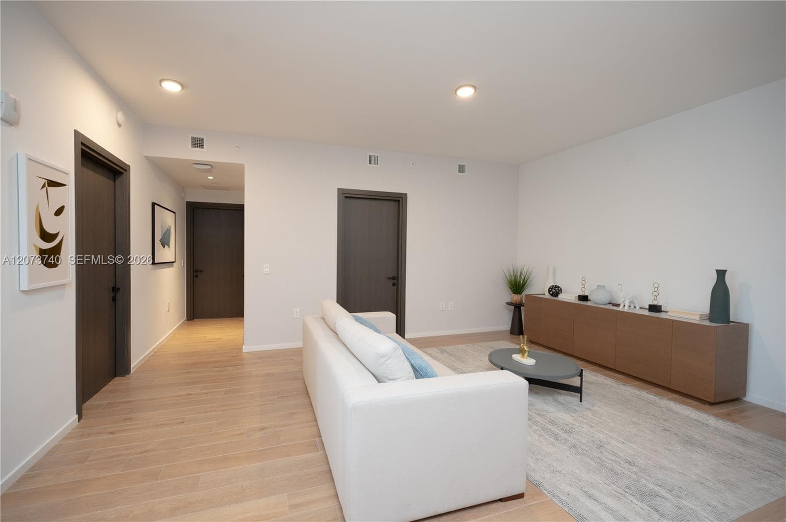 398 NE 5th St # 2517, Miami, FL 33132 photo 4