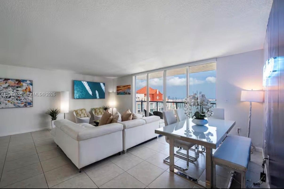 1200 Brickell Bay Dr # 4101, Miami, FL 33131 photo 5