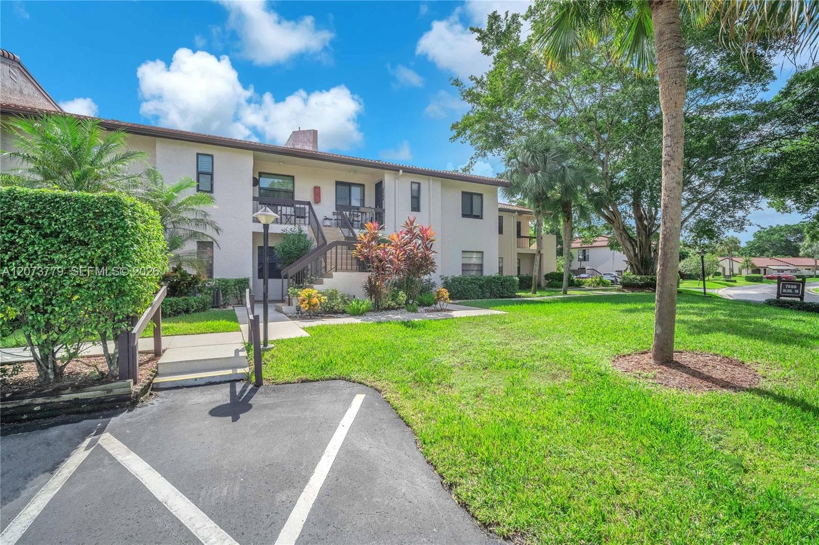 7956 Eastlake Dr # F, Boca Raton, FL 33433 photo 3
