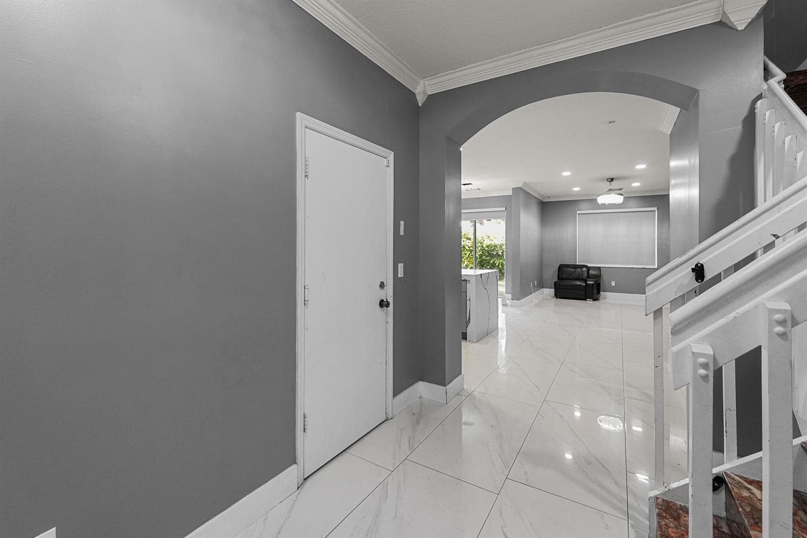 6119 Seminole Gardens Circle, Riviera Beach, FL 33418 photo 2