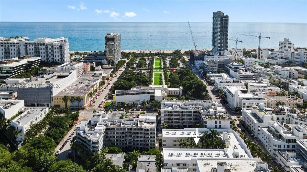 435 21st St # 111, Miami Beach, FL 33139 photo 4