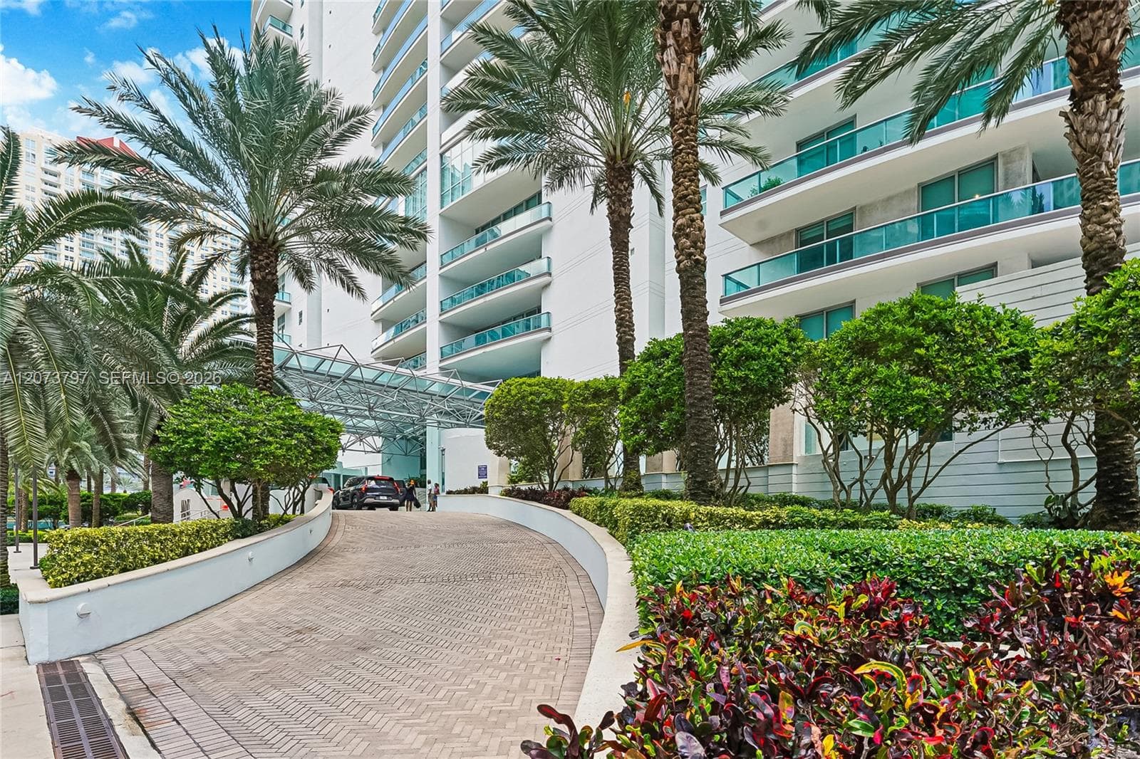 1331 Brickell Bay Dr # 611, Miami, FL 33131 photo 5