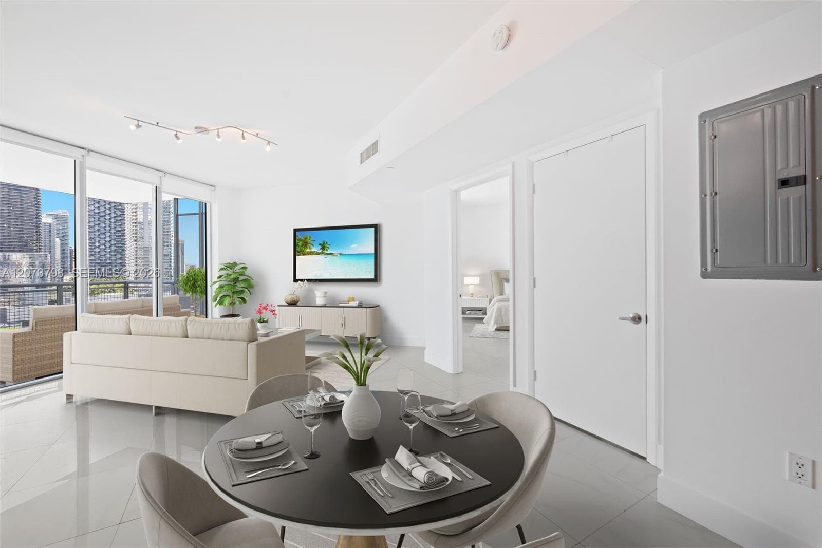 350 S MIAMI AVE # 1912, Miami, FL 33130 photo 2