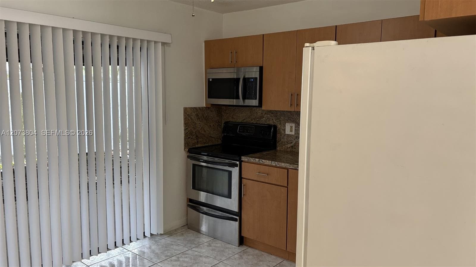 408 NE 18th Ave # 4, Homestead, FL 33033 photo 3