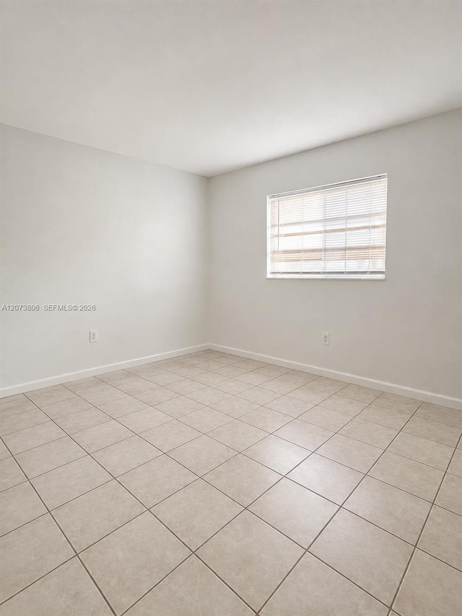 1330 W 54th St # 214C, Hialeah, FL 33012 photo 5