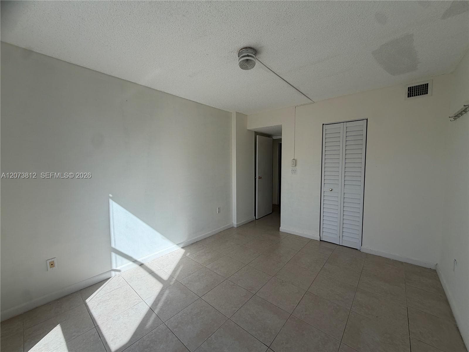 16851 NE 23rd Ave # B214, North Miami Beach, FL 33160 photo 4