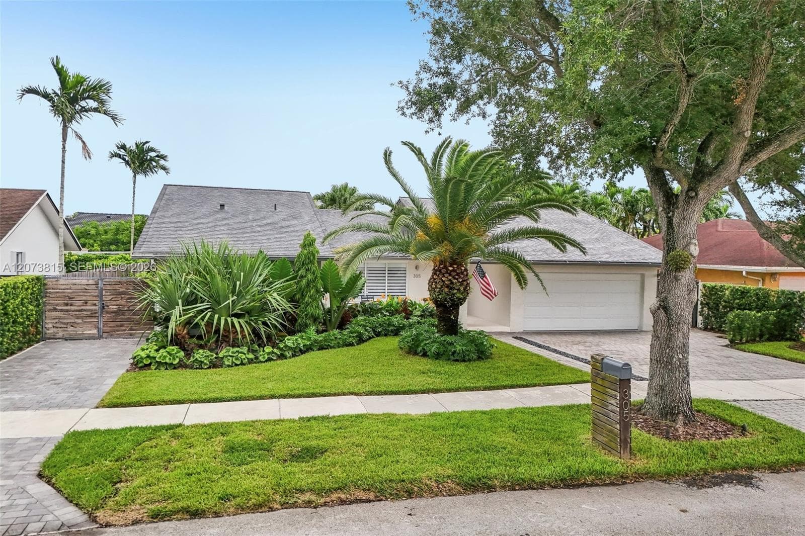 305 SW 134th Ct, Miami, FL 33184 photo 3