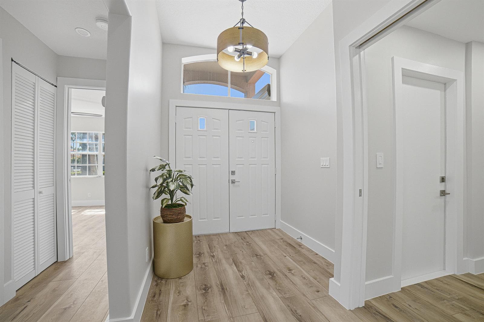 15305 SUMMER LAKE Drive, Delray Beach, FL 33446 photo 5