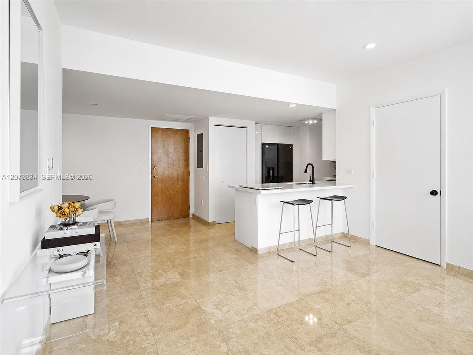 350 S Miami Ave # 2304, Miami, FL 33130 photo 4