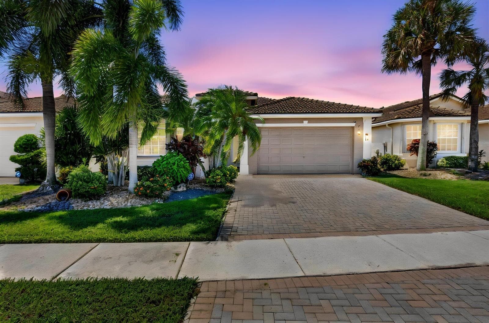 7326 Cortes Lake Drive, Delray Beach, FL 33446