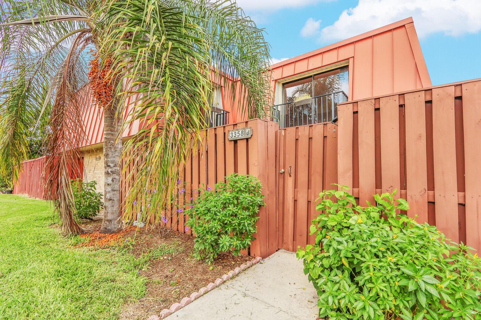 3358 Meridian Way N # B, Palm Beach Gardens, FL 33410 photo 3