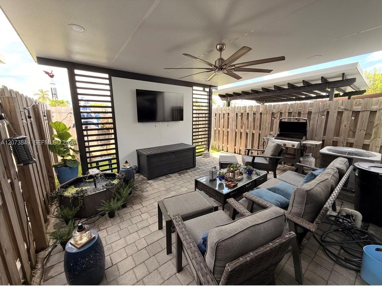18062 SW 147th Ct, Miami, FL 33187 photo 4