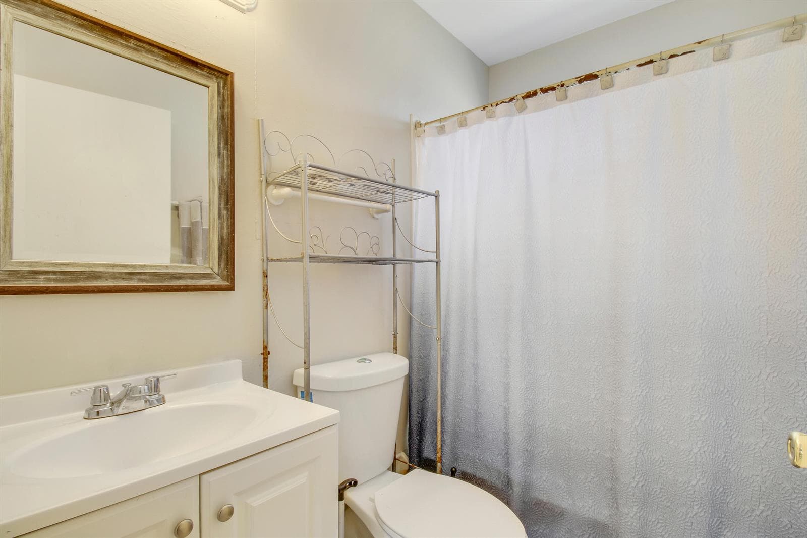 1325 W 32ND Street, Riviera Beach, FL 33404 photo 4