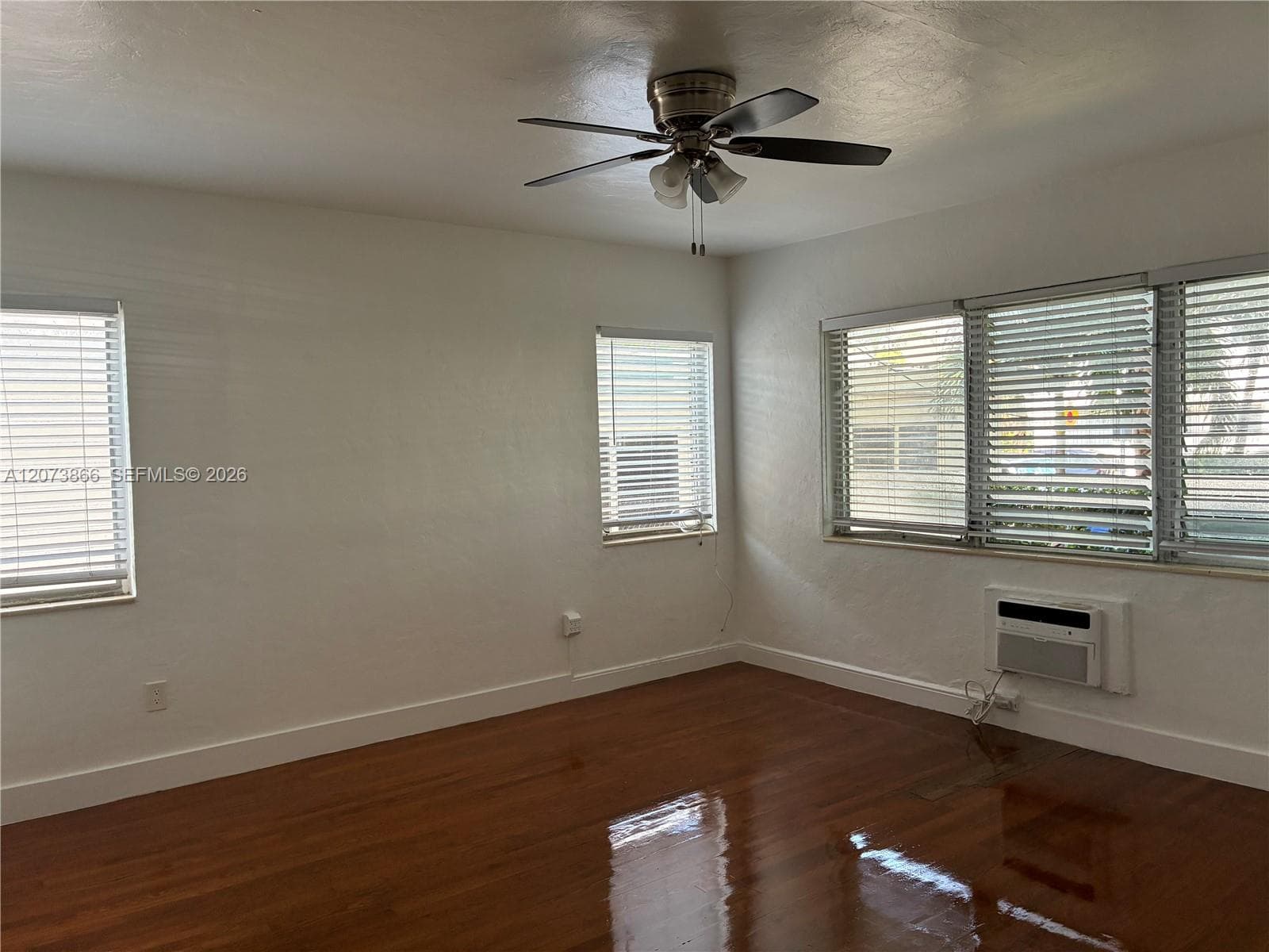 8020 Abbott Ave # 4, Miami Beach, FL 33141 photo 2