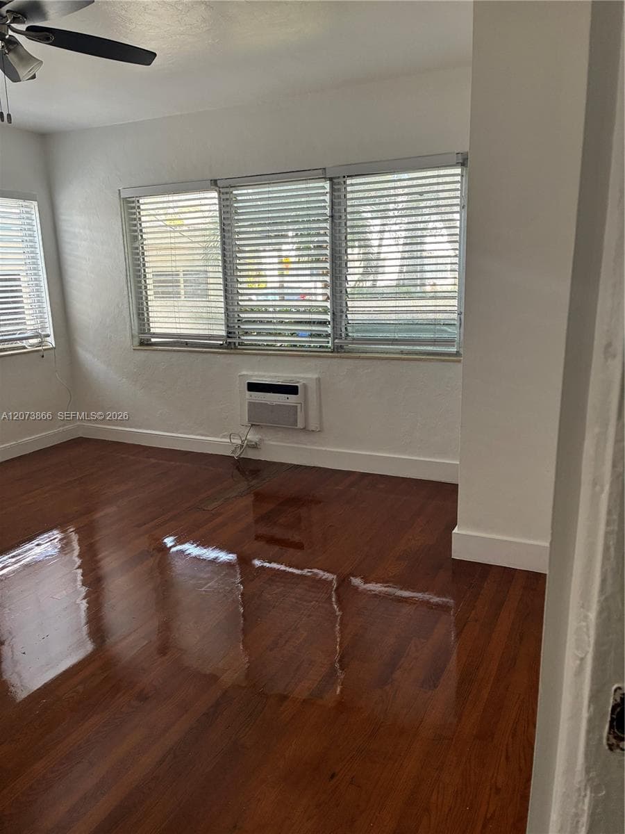 8020 Abbott Ave # 4, Miami Beach, FL 33141 photo 4