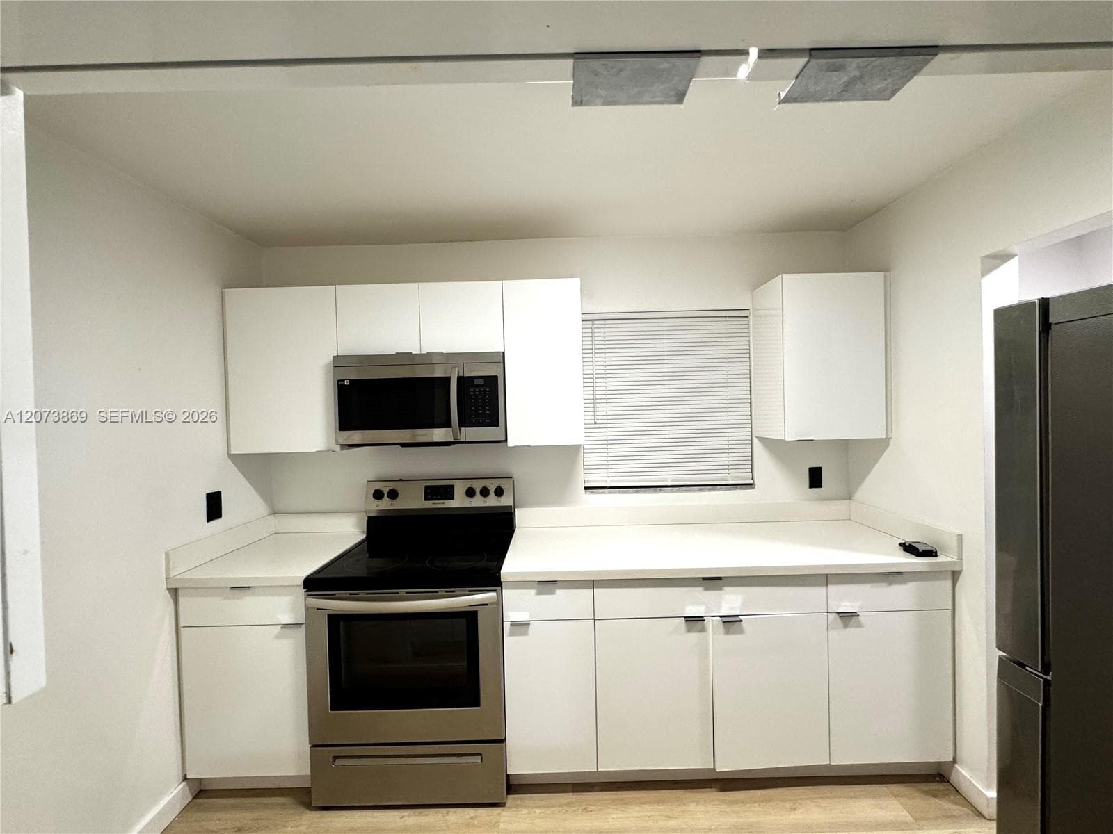 888 NE 132nd St # 206, North Miami, FL 33161 photo 2