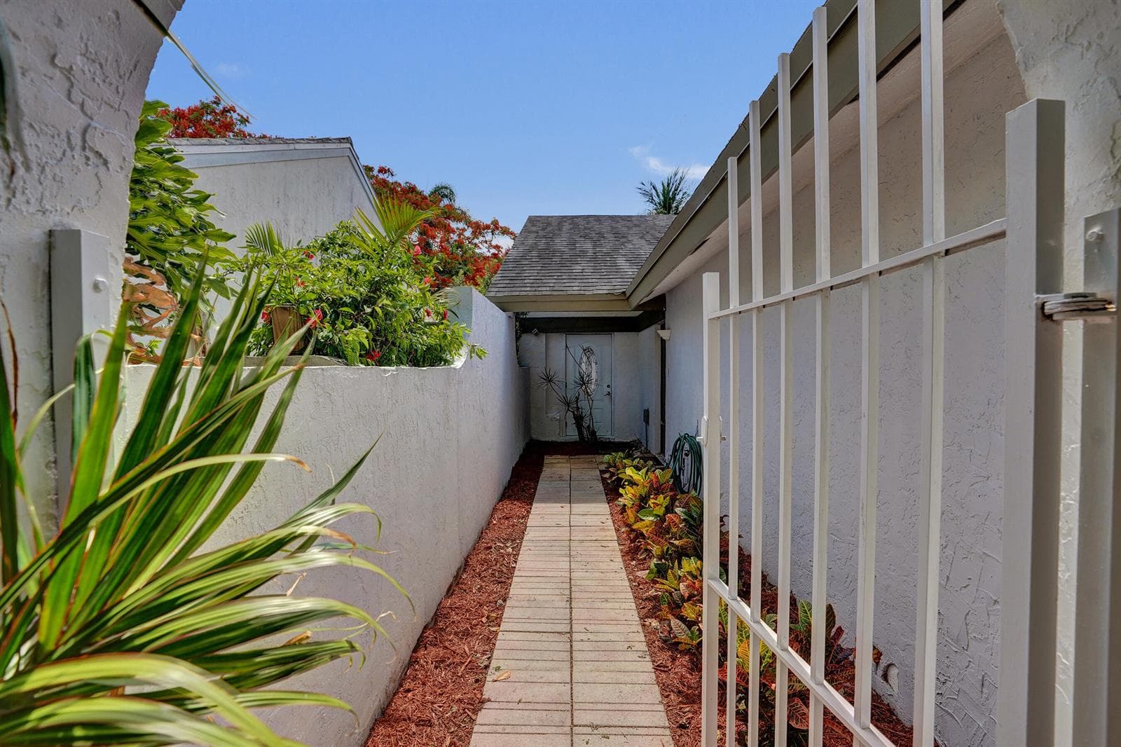 820 NW 21ST Way # 820, Delray Beach, FL 33445 photo 3