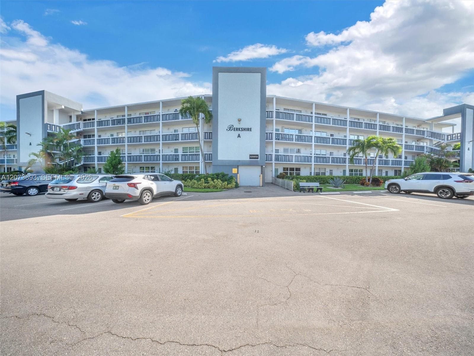 4008 Berkshire A # 4008, Deerfield Beach, FL 33442